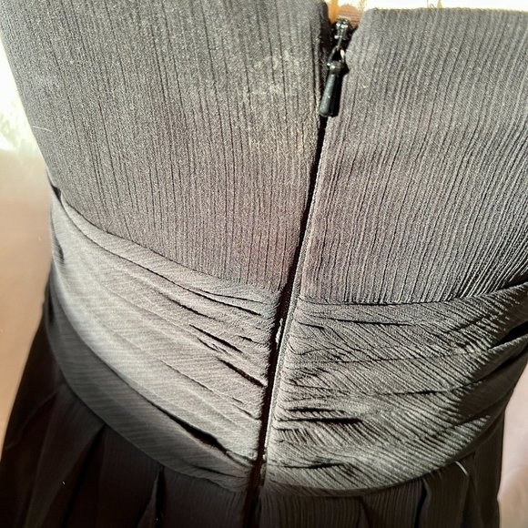 David's Bridal Strapless Chiffon Dress with Layered Skirt, Size 8 - Picture 8 of 10